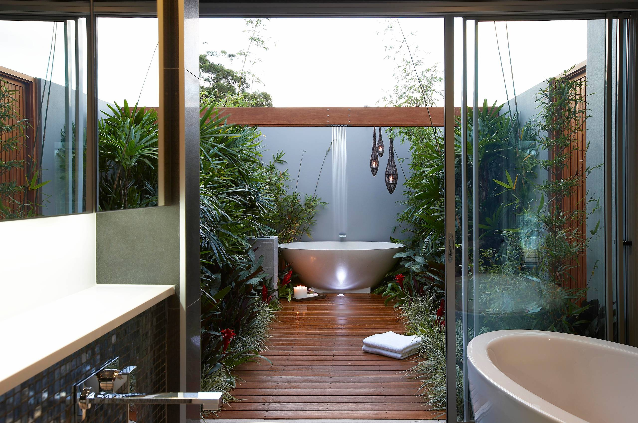 Мир дизайна: 12 бесподобных ванн в расслабляющей обстановке