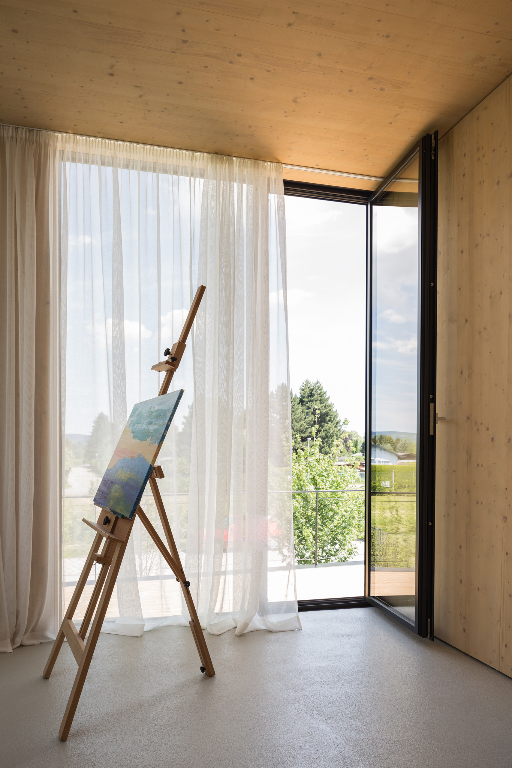 Houzz Австрия: Черный дом на озере — для трех семей