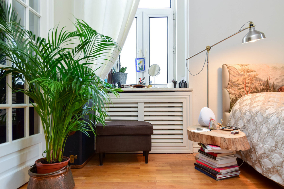 В гостях: Квартира с огромной гостиной, белыми быками и черным мопсом