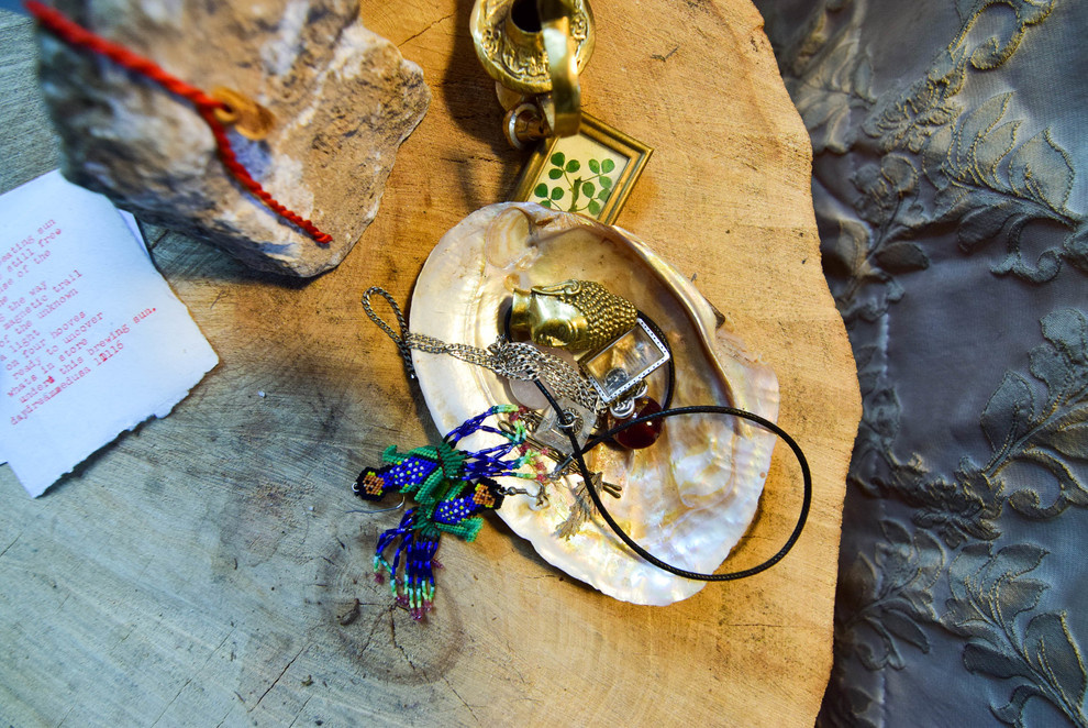 В гостях: Квартира с огромной гостиной, белыми быками и черным мопсом