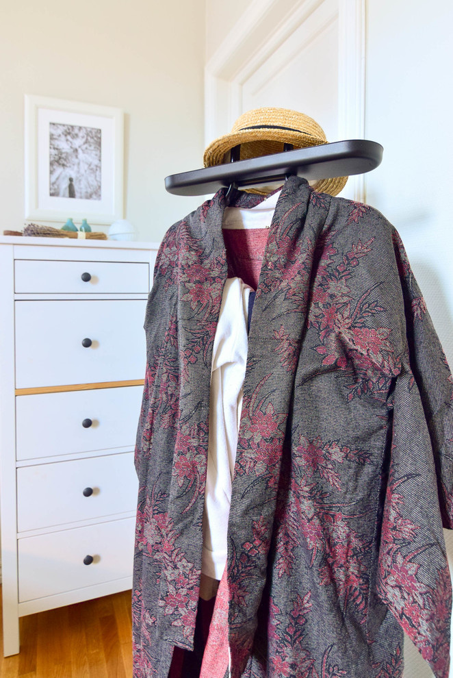 В гостях: Квартира с огромной гостиной, белыми быками и черным мопсом