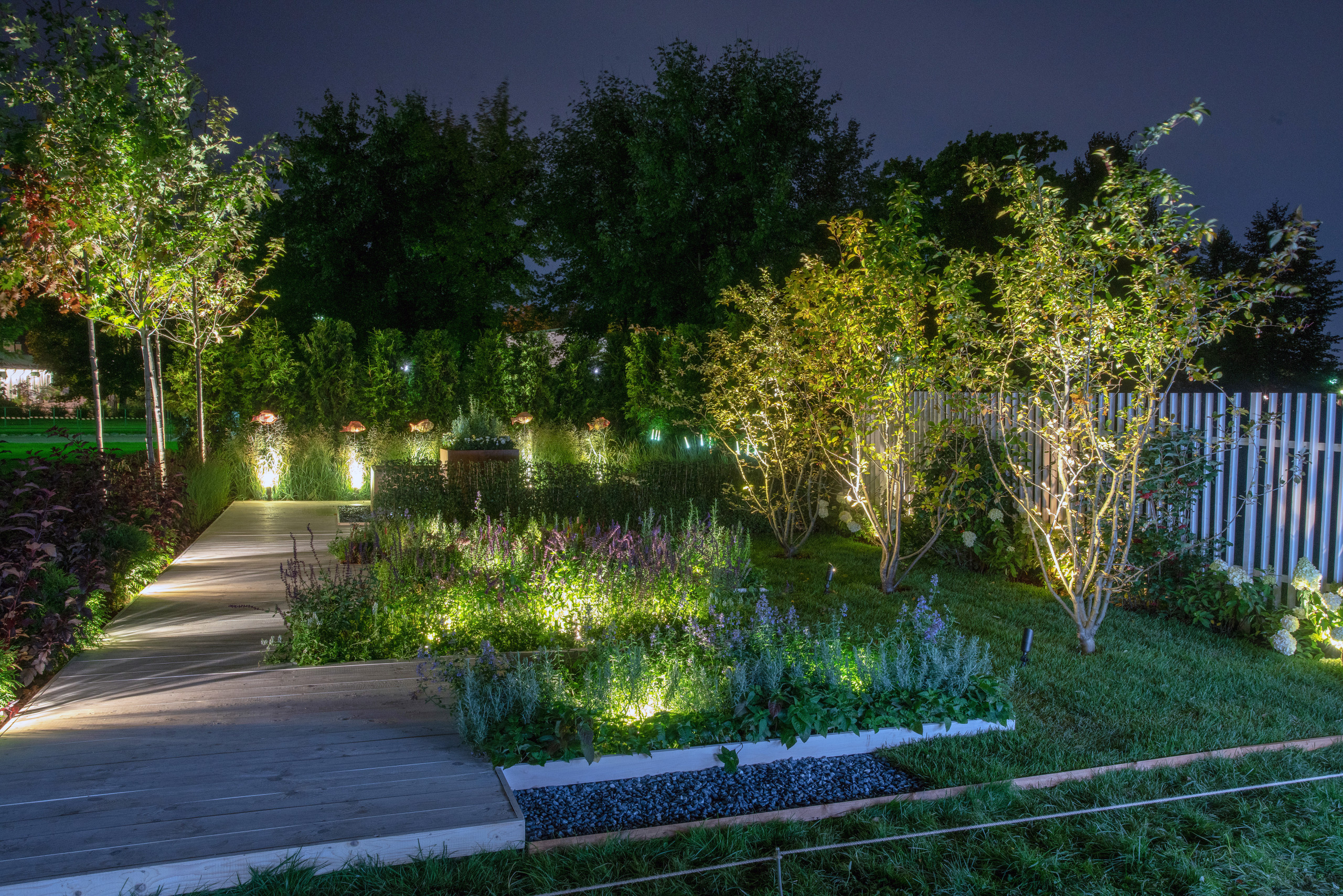 Сад недели: с огородом, кортеном и «живоносным источником»