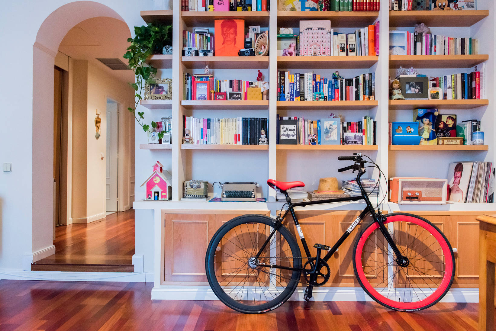 Мир дизайна: 10 способов жить в гармонии   с соседями по квартире