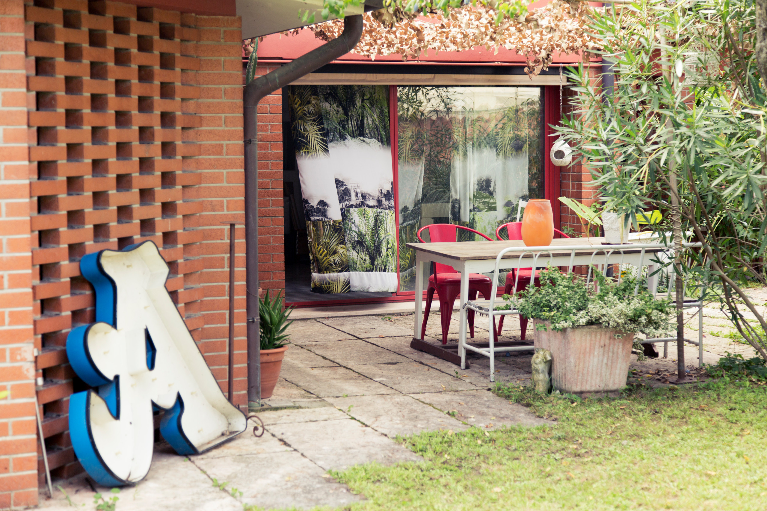 Мир дизайна: 10 способов жить в гармонии   с соседями по квартире