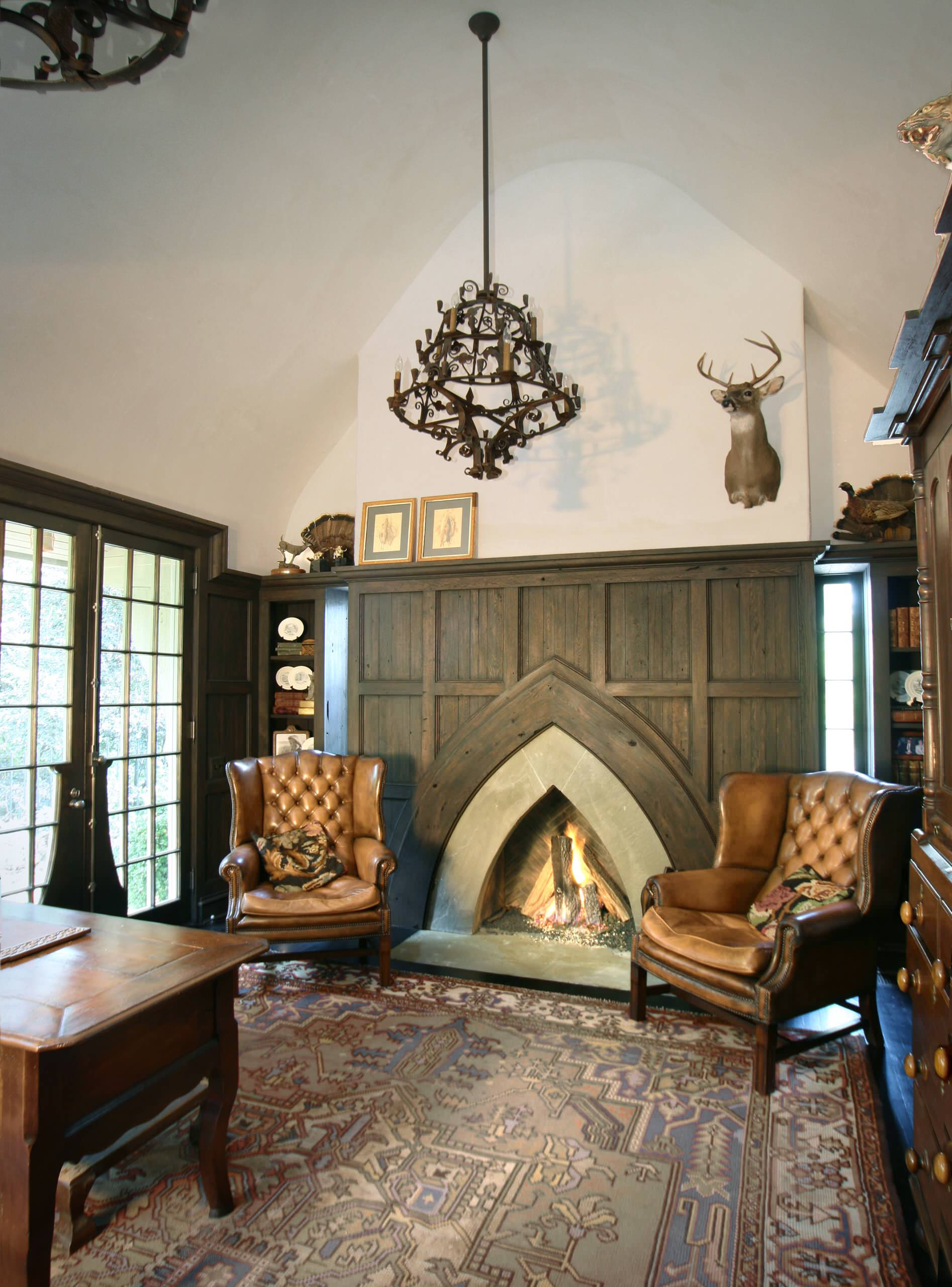 10 способов оформить каминную зону