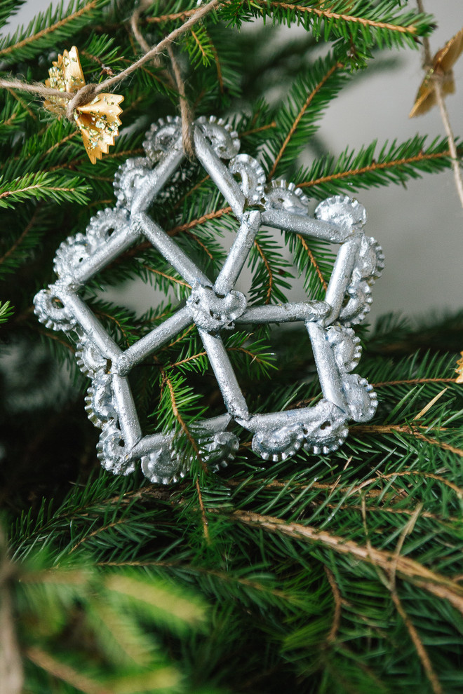 Фотоохота: Снежинки из бумаги и других подручных материалов