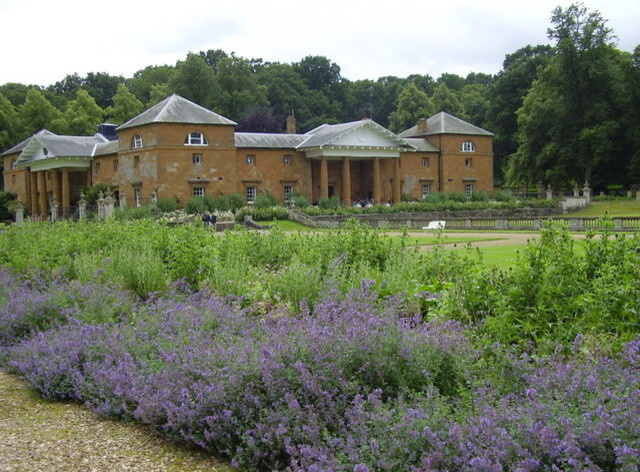 Мир дизайна: Как использовать приемы Ланселота Брауна в маленьком саду