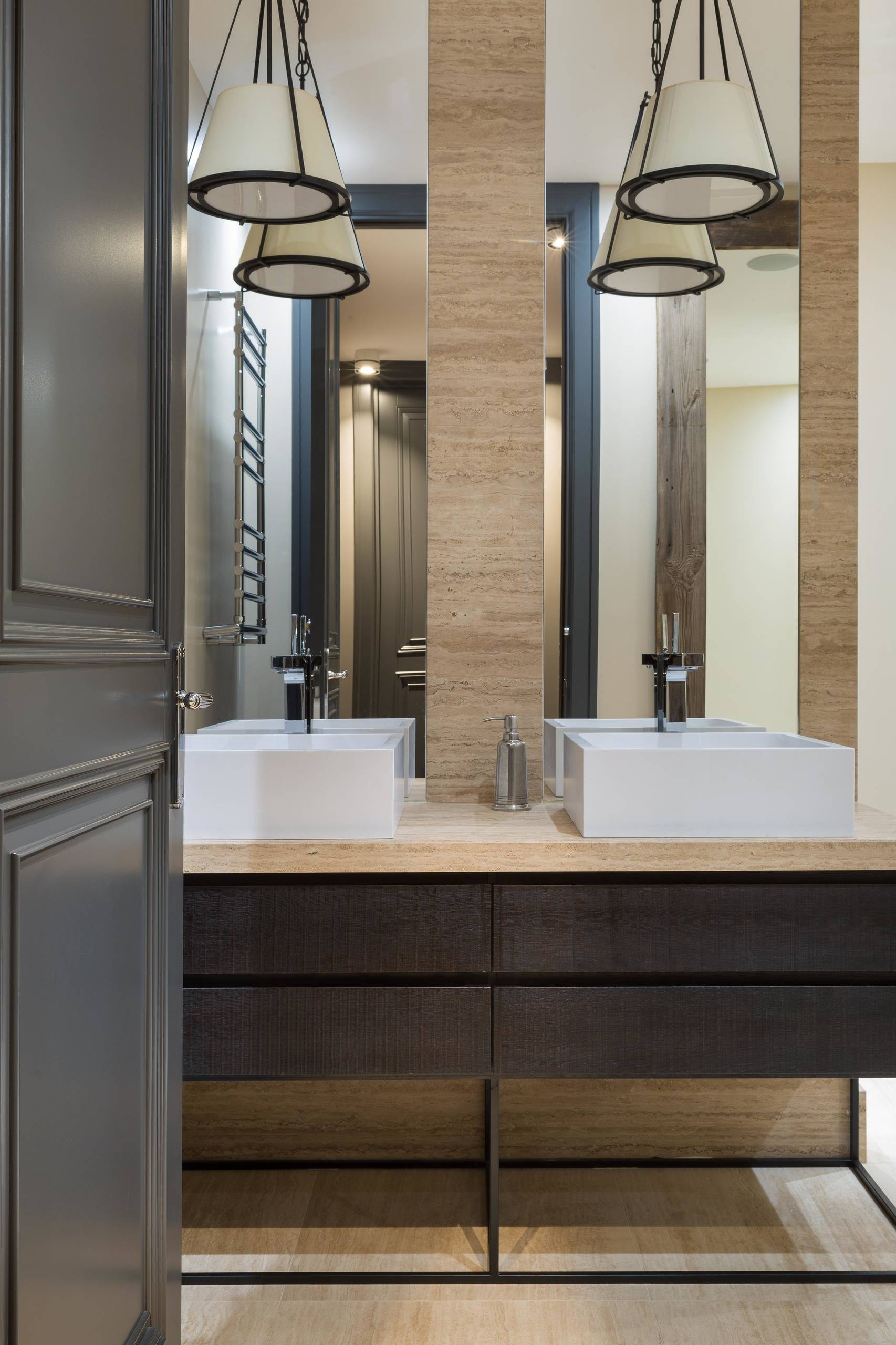 Houzz тур: Квартира с деревянными ставнями в центре Москвы