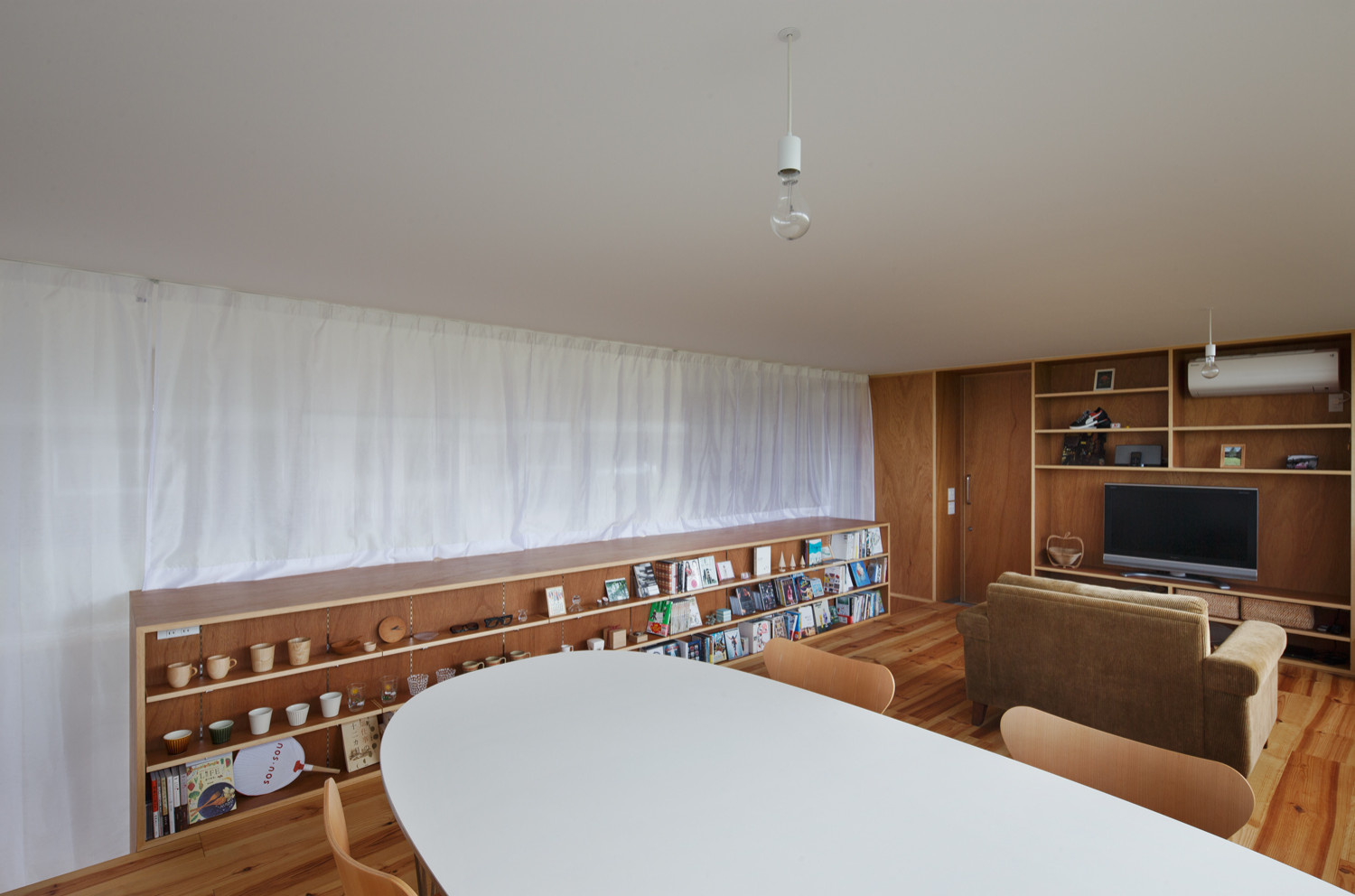 Houzz Япония: Дом, где главное украшение — виды из окон