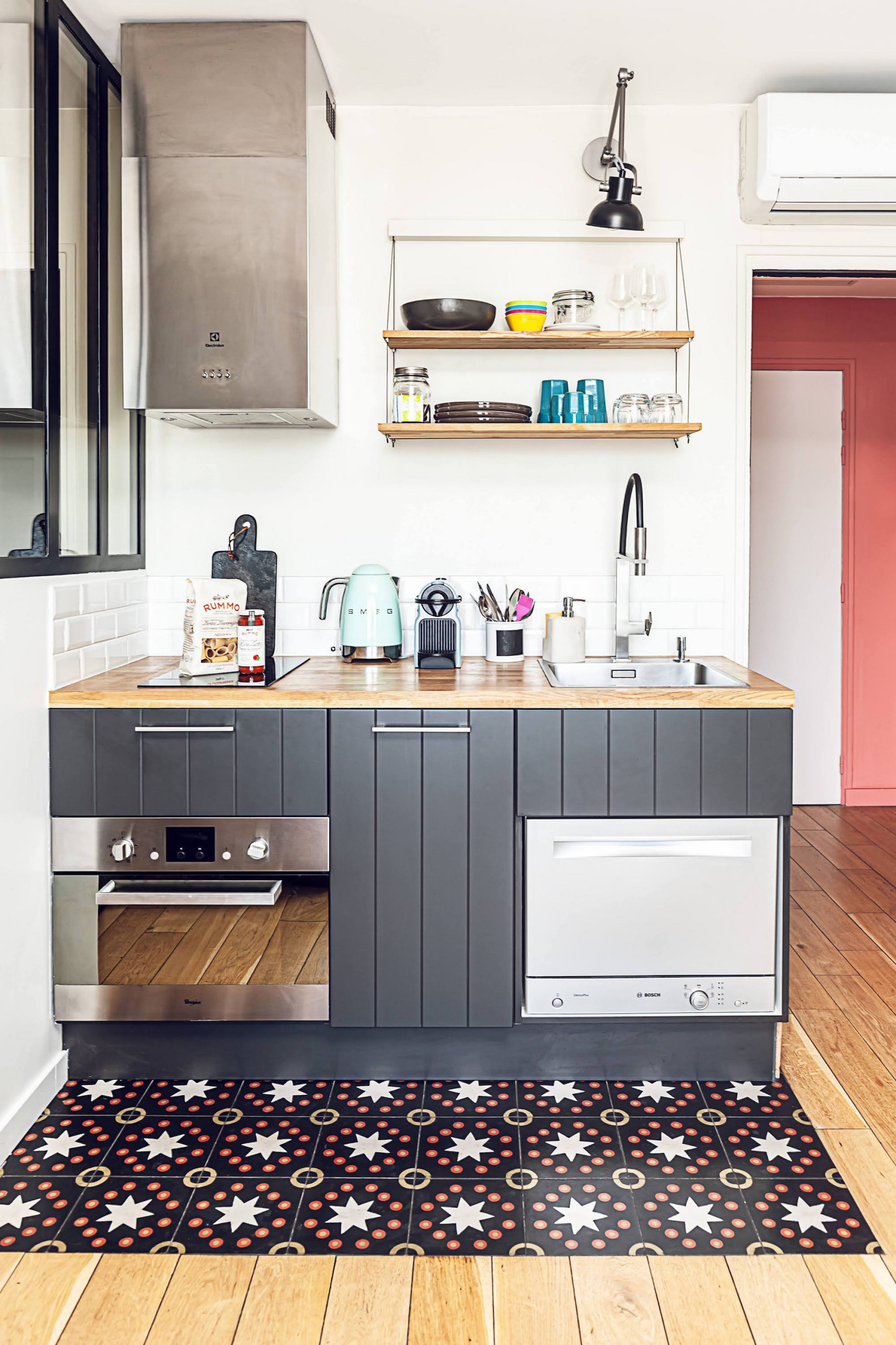 Фотоохота: 19 маленьких кухонь на французский манер