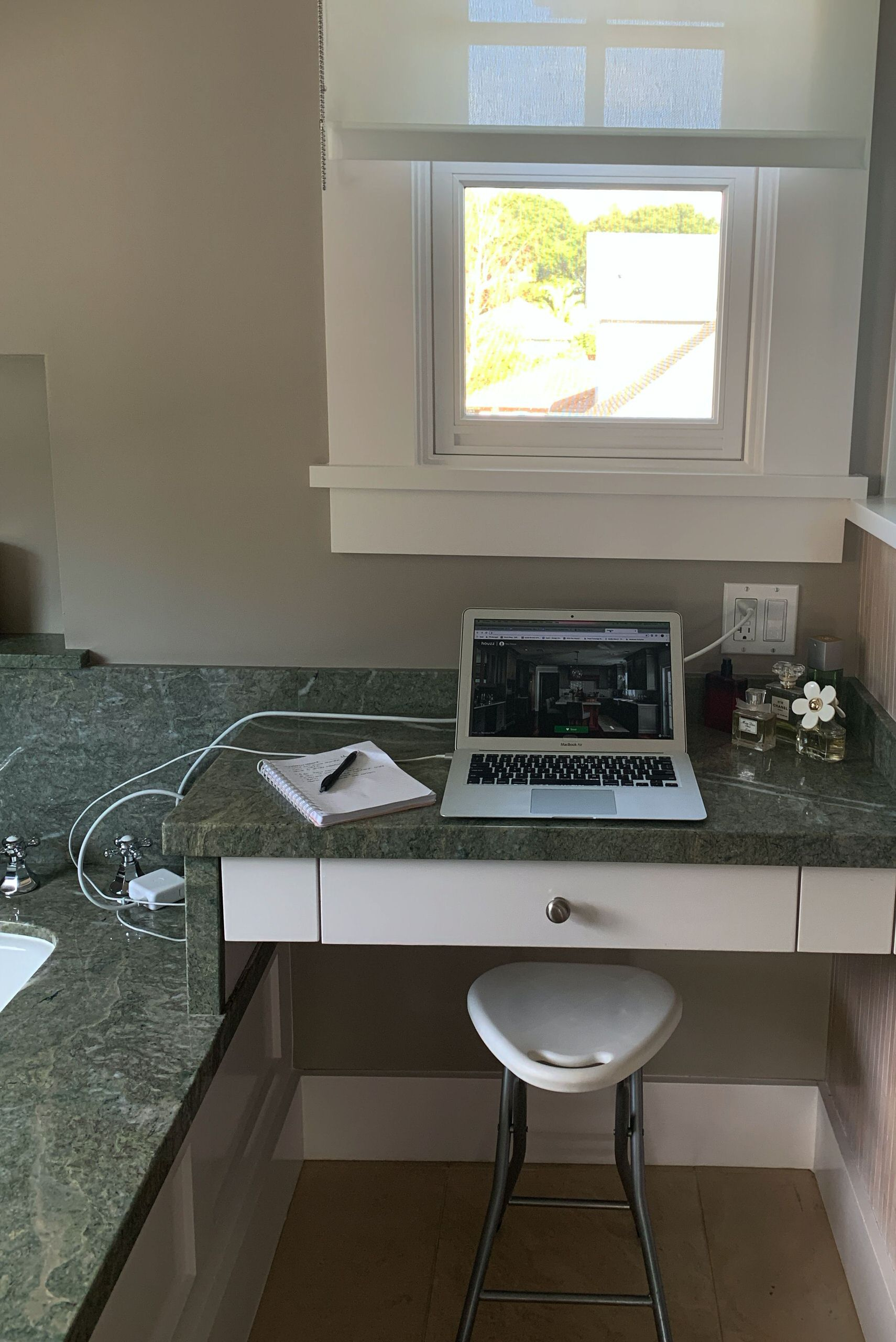 Houzz call: Покажите, где вам удалось развернуть домашний офис