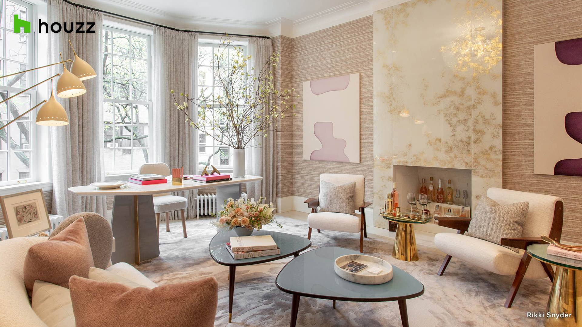 6 виртуальных фонов для ваших видеоконференций