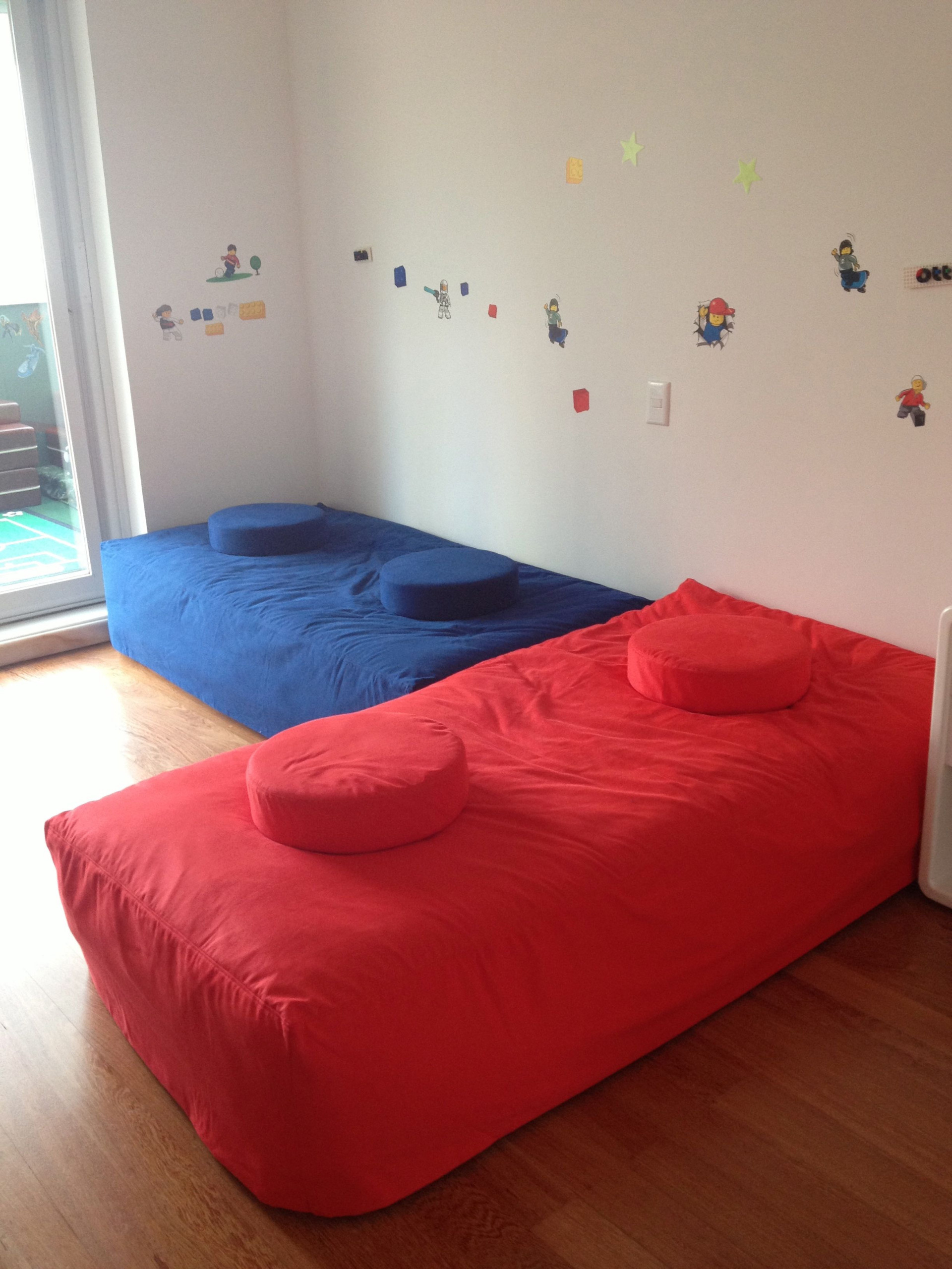 Играем по-взрослому: LEGO-мания в доме