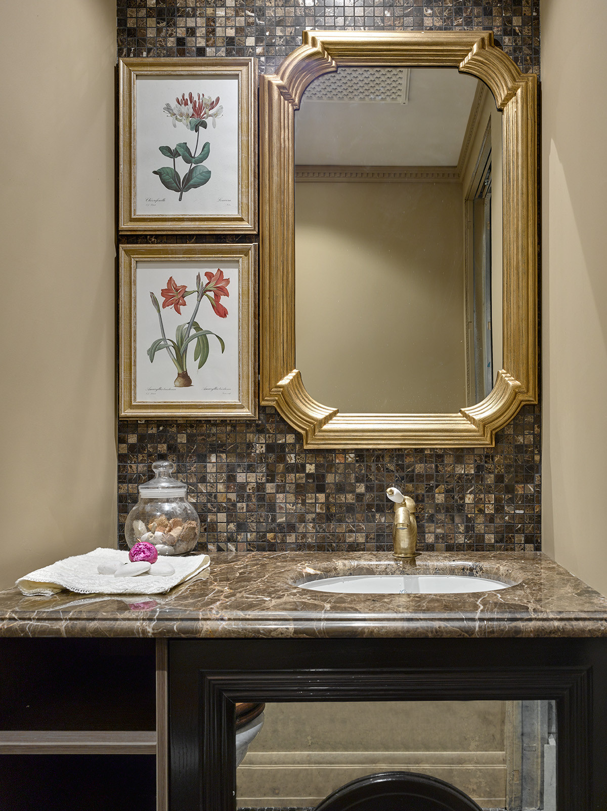 Houzz тур: Классика-софт в московском небоскребе