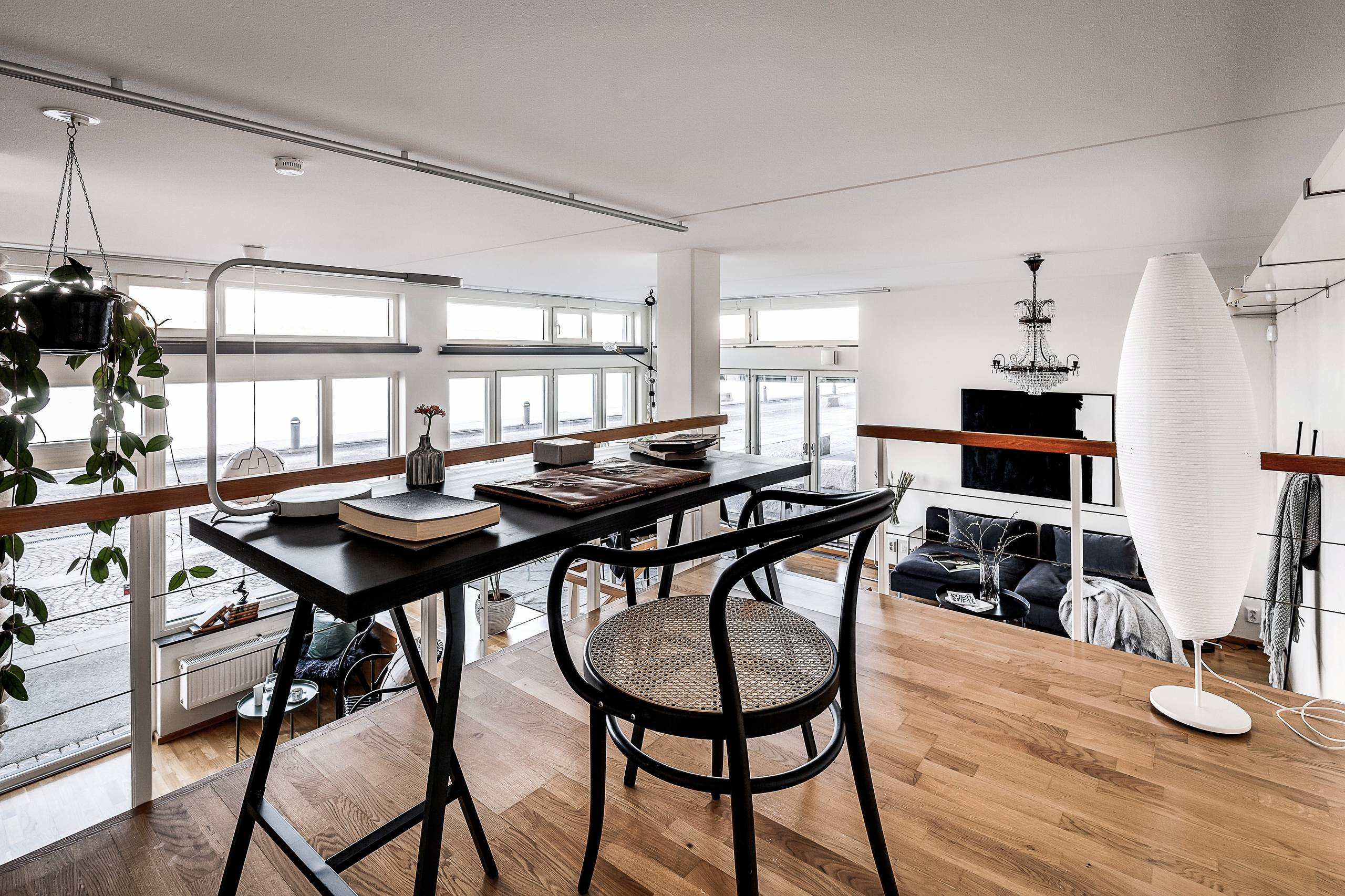 Houzz Швеция: Квартира в здании бывшей фабрики с видом на залив