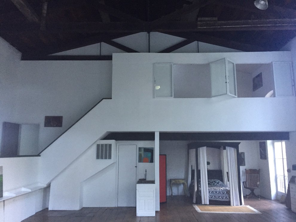 До и после: Из корпуса завода — в дом для отдыха под Нью-Йорком