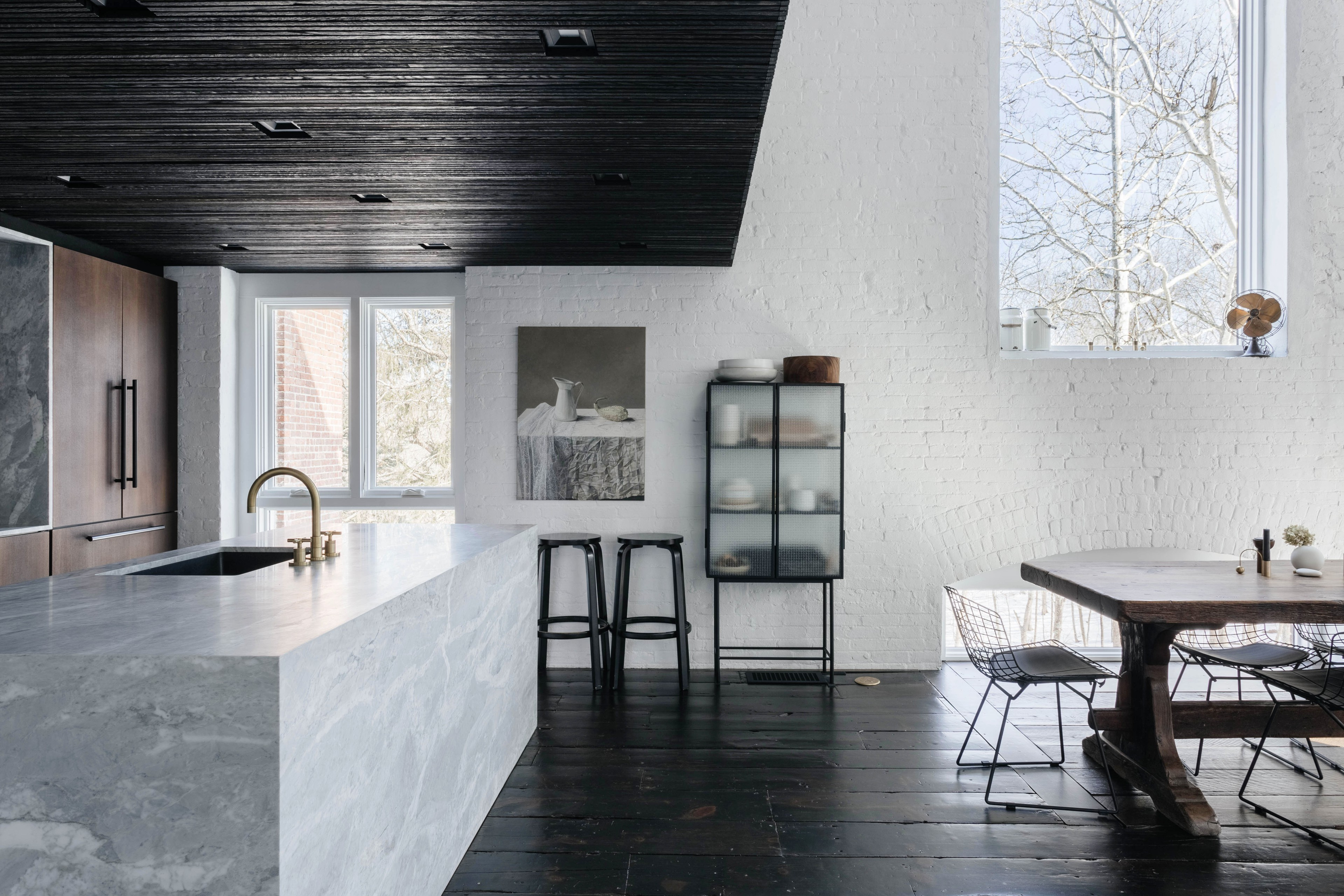 До и после: Из корпуса завода — в дом для отдыха под Нью-Йорком