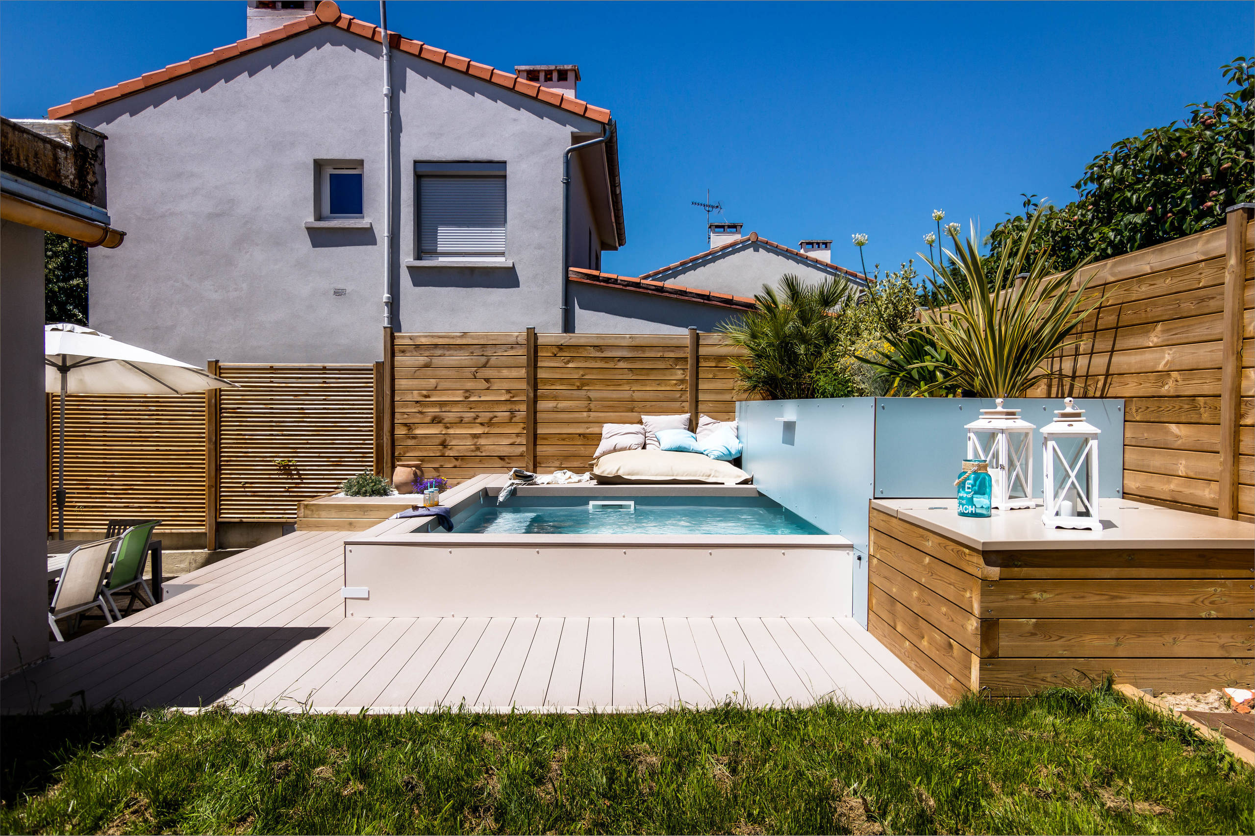 Проект недели: Маленький бассейн в саду под Тулузой