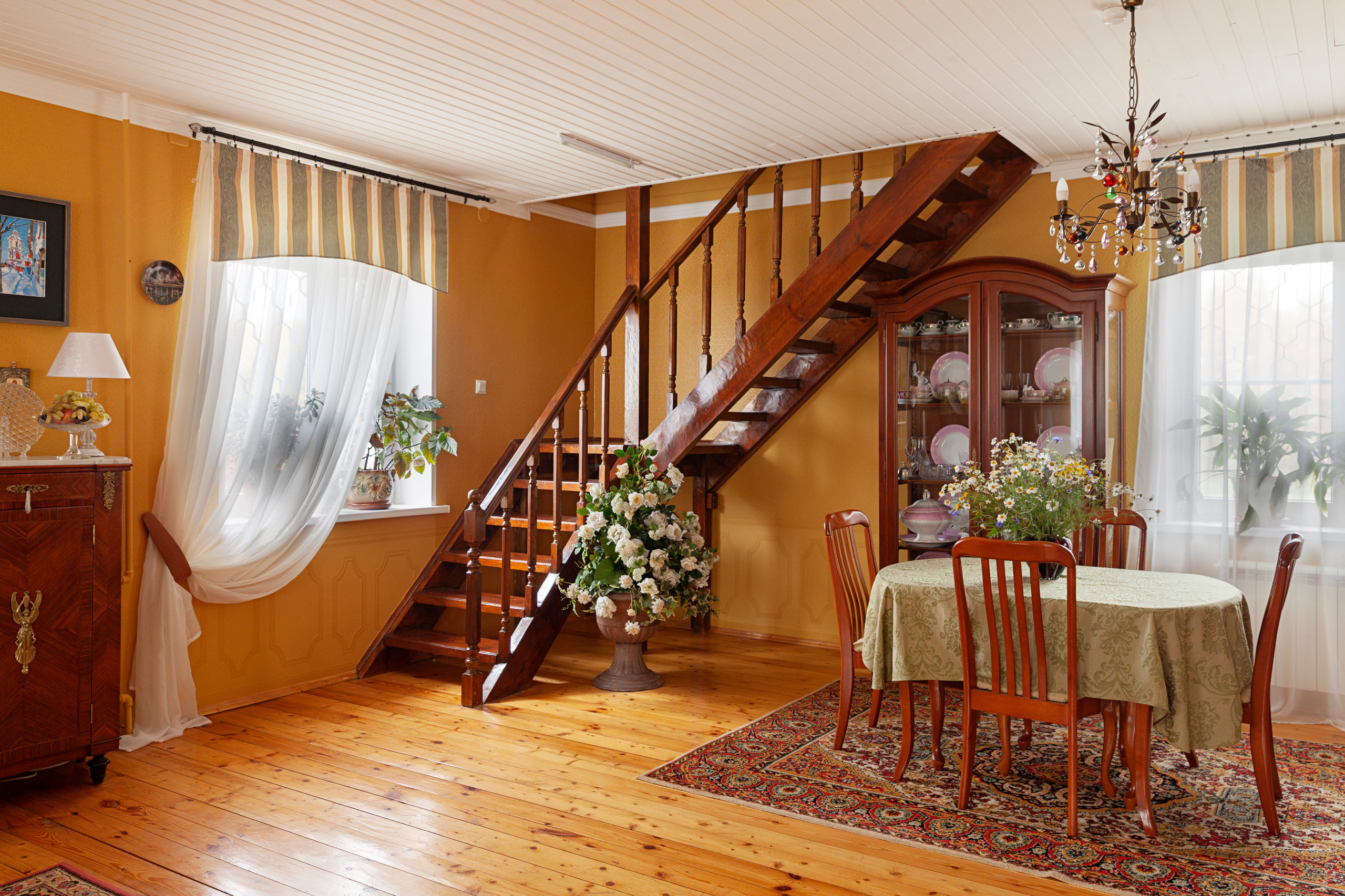 В гостях: У юного ценителя антиквариата — теперь и на даче