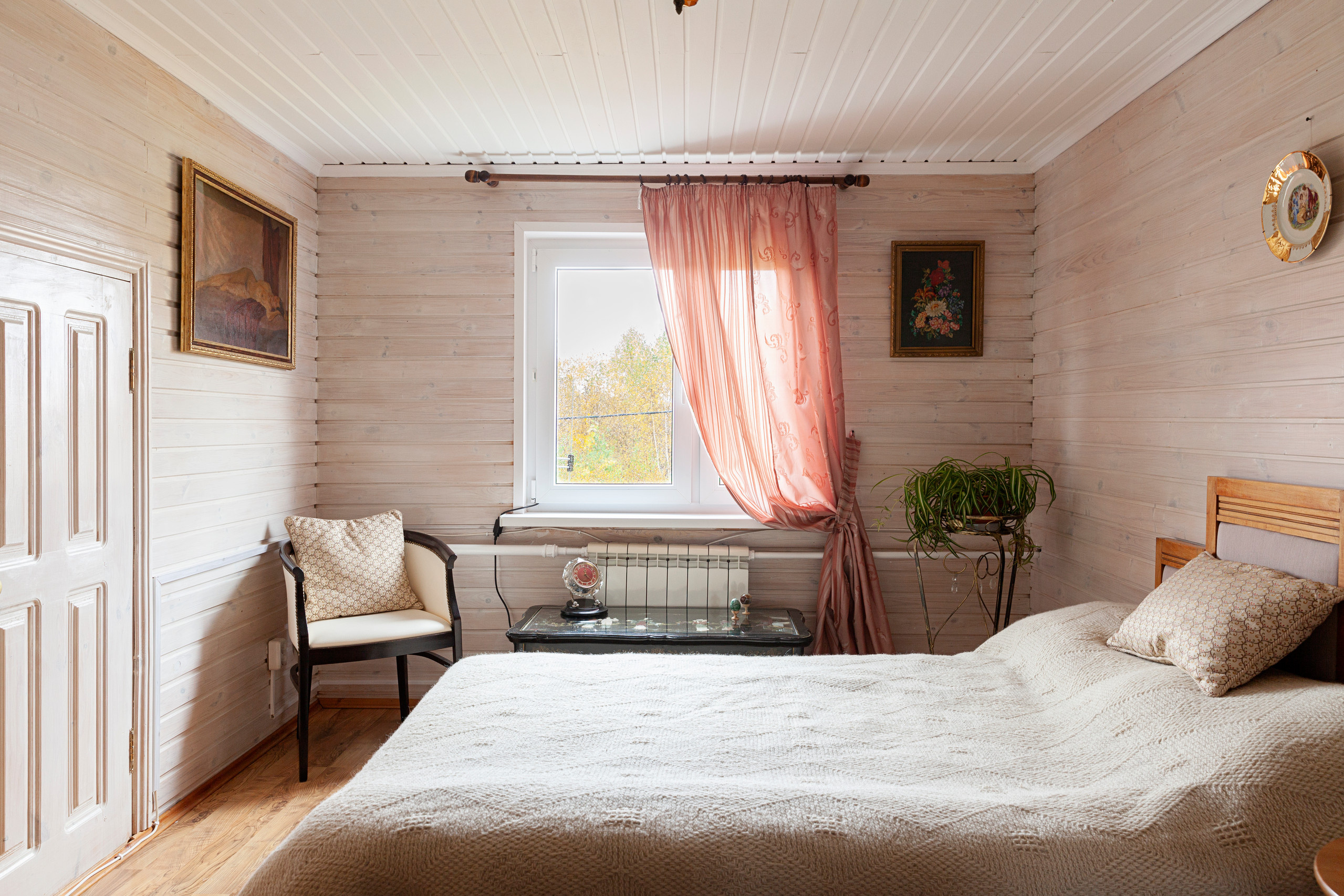 В гостях: У юного ценителя антиквариата — теперь и на даче