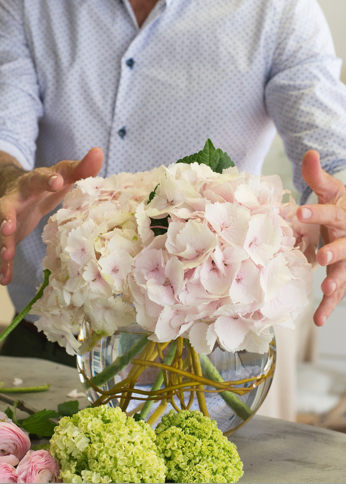 Своими руками: Необычный букет из пионов и гортензий