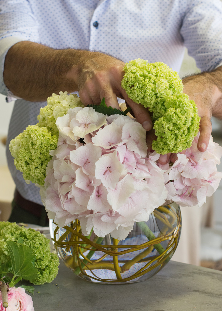 Своими руками: Необычный букет из пионов и гортензий