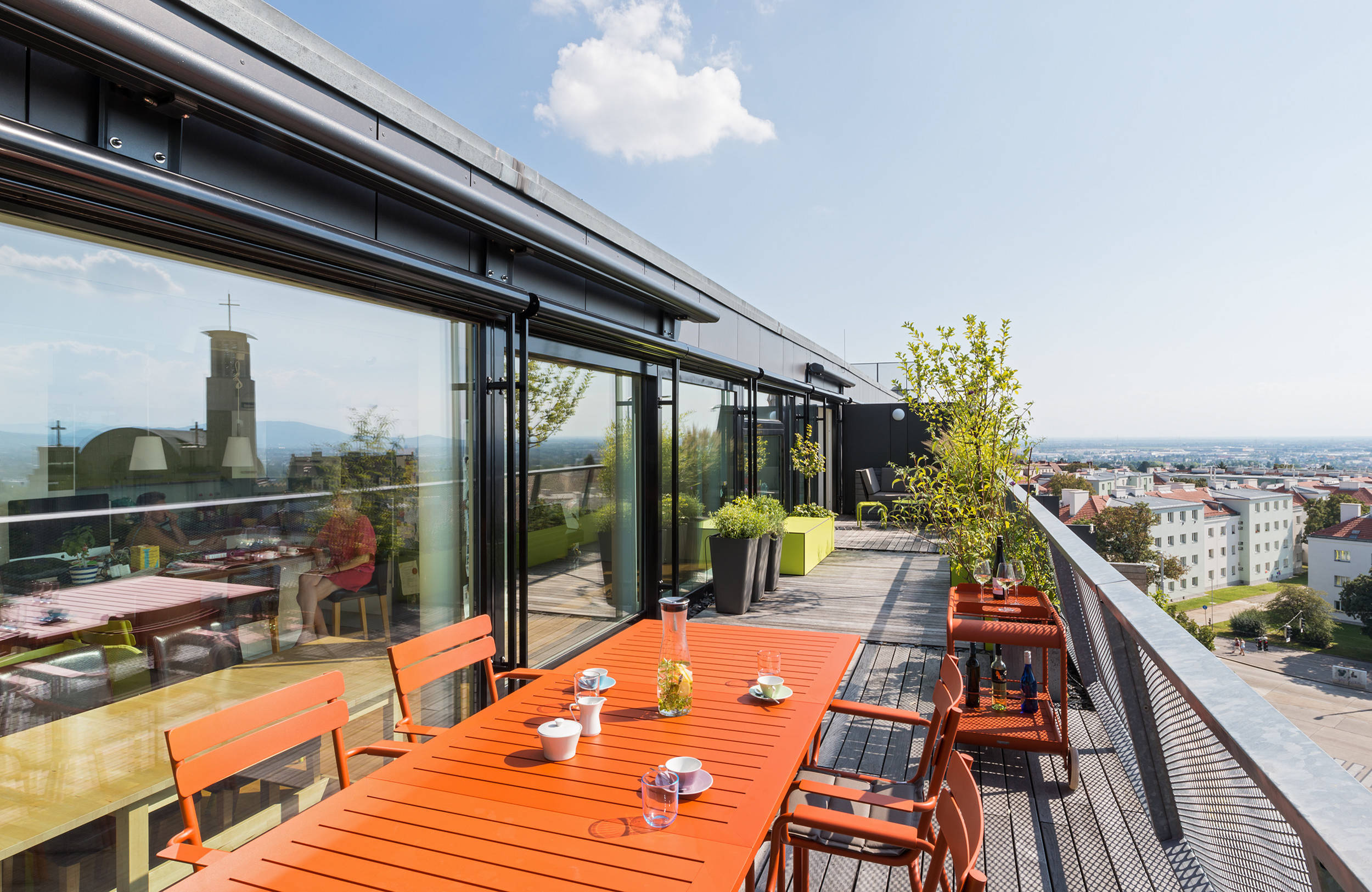 Houzz Австрия: Террасы с мини-огородом и душем на крыше