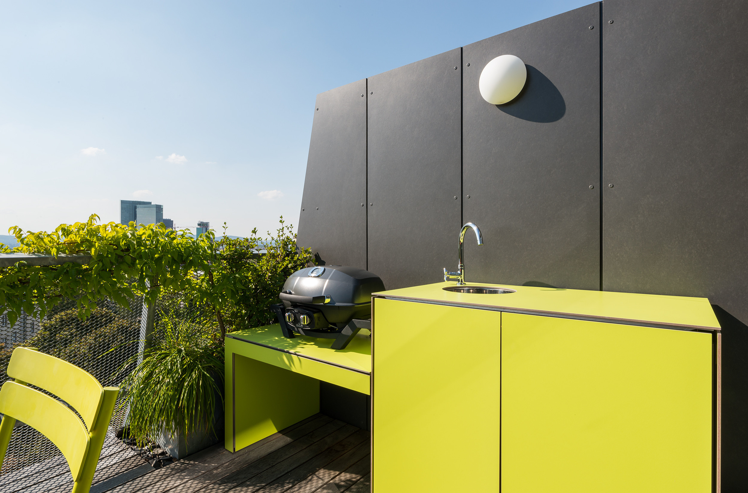 Houzz Австрия: Террасы с мини-огородом и душем на крыше