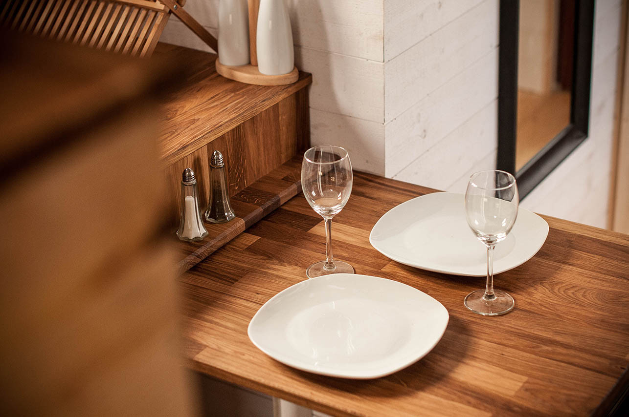 Архитектура: Дом на колесах — 20 кв. м для пары веганов