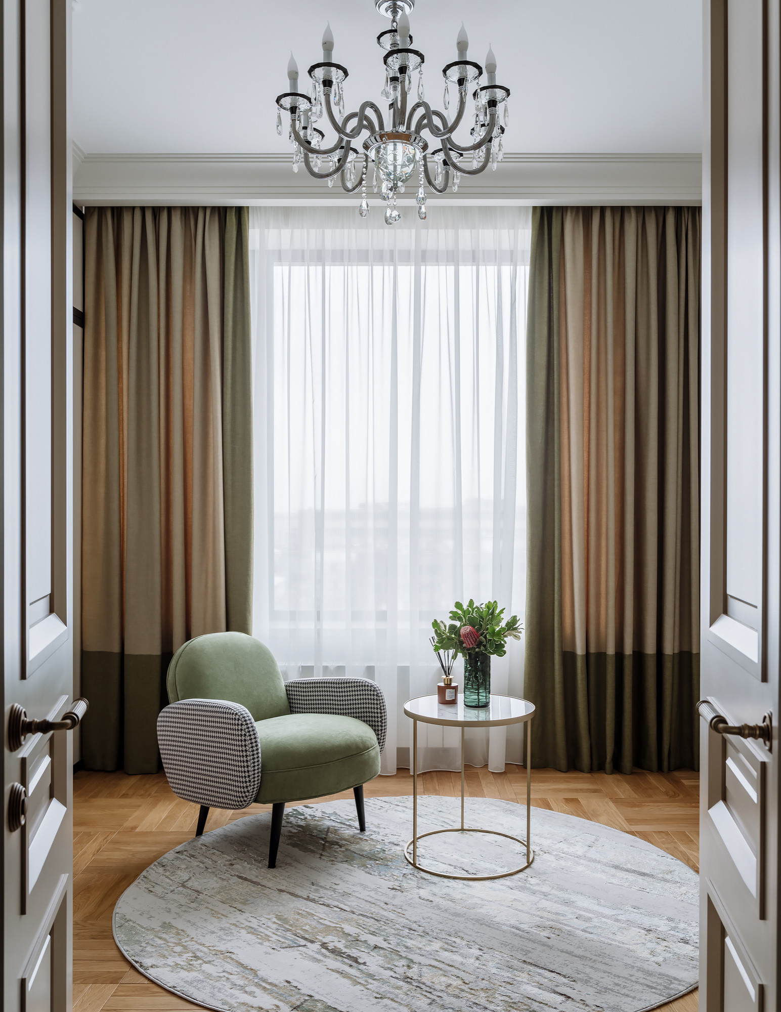 Houzz тур: Одна квартира из двух – 175 кв. м для большой семьи