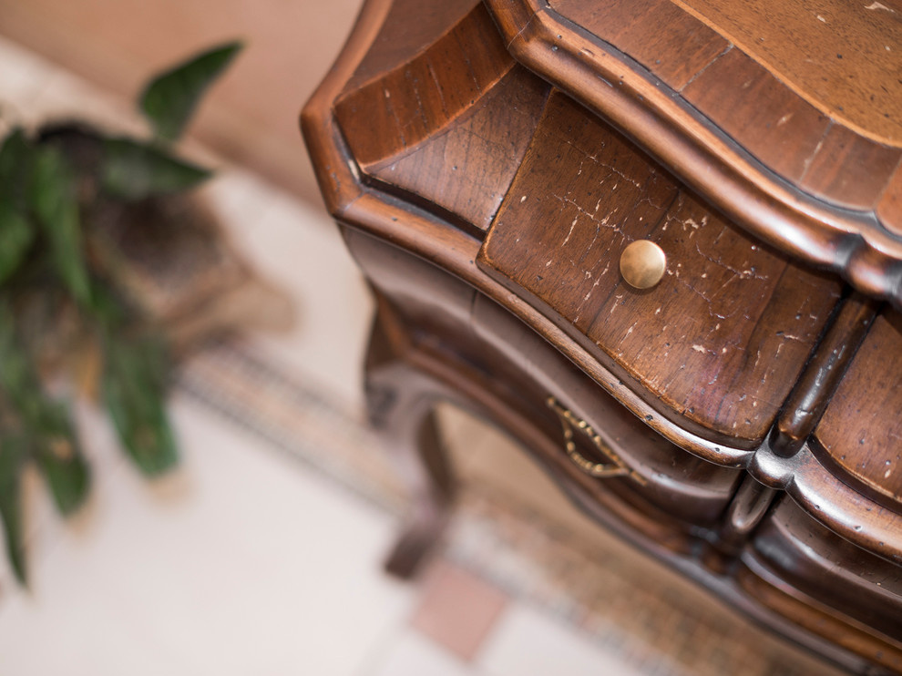 В гостях: Интерьер в неоклассическом стиле — подарок для мамы