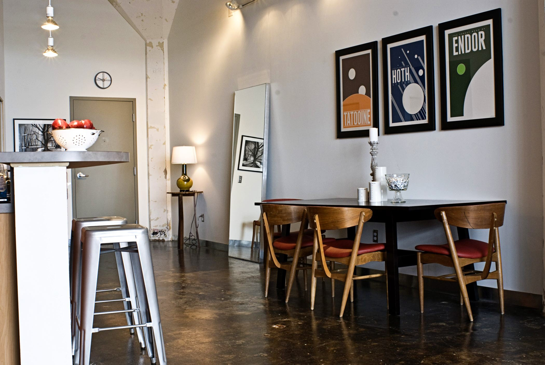 Не только постеры: 7 идей для декора комнаты своими руками