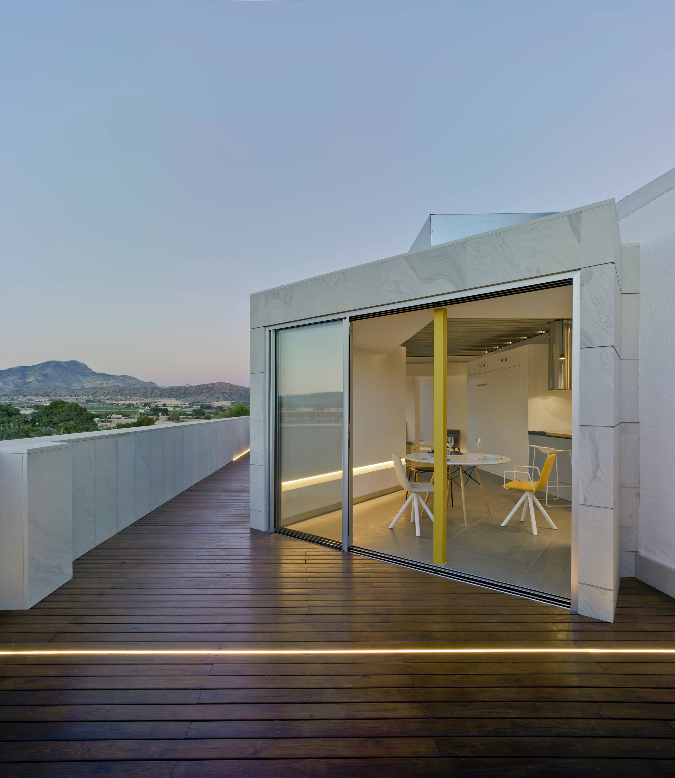 Houzz Испания: Мансарда 48 кв.м, где можно делать что душе угодно