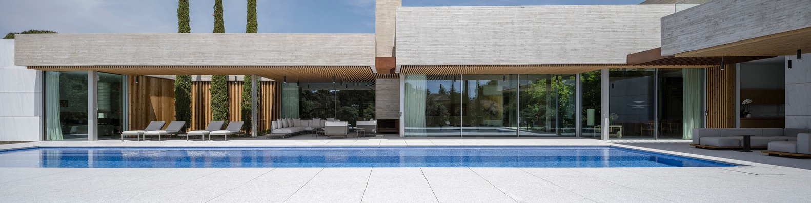 Фоновое изображение профиля Кристина Кирпичева