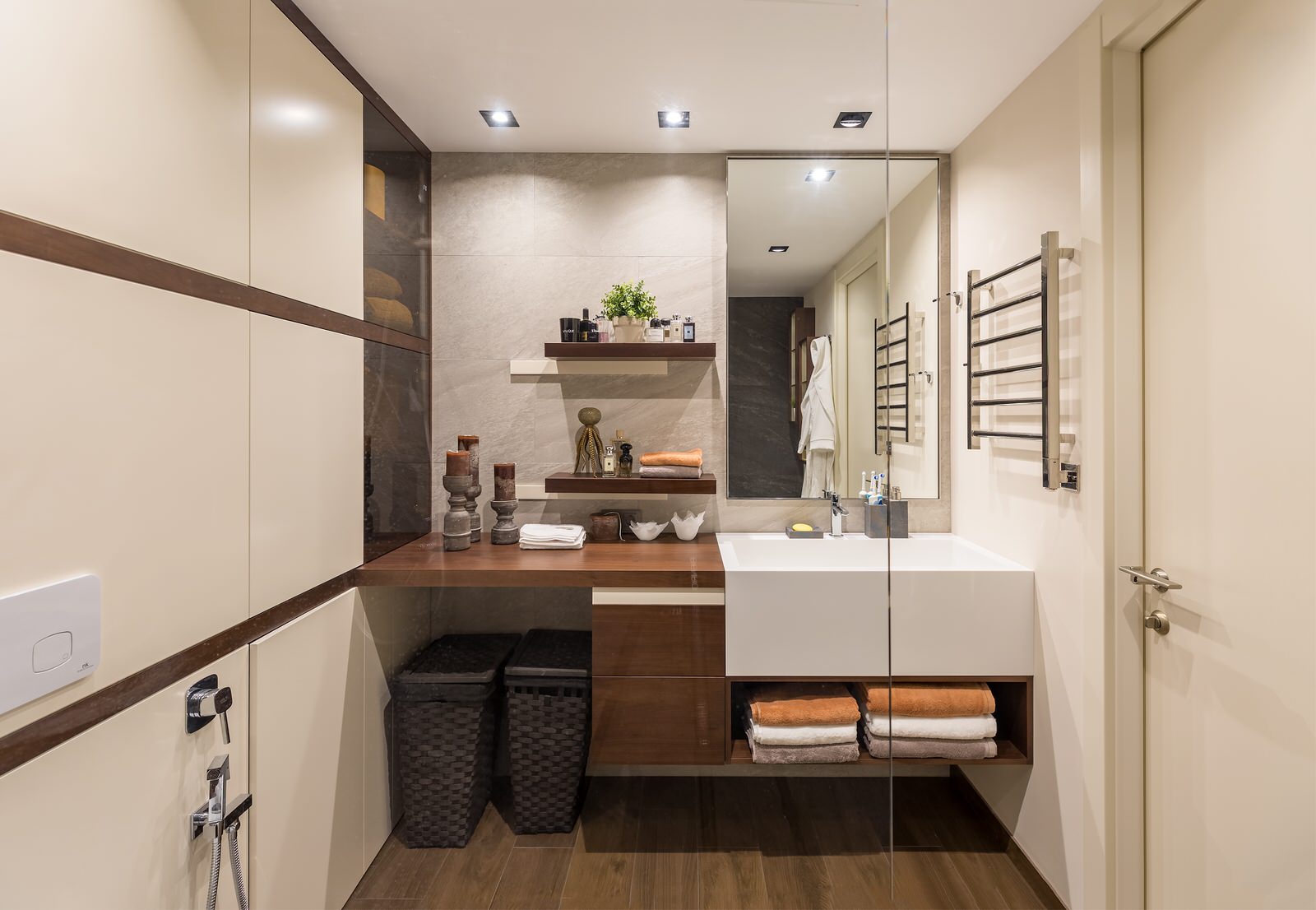 Обложка альбома: ванная