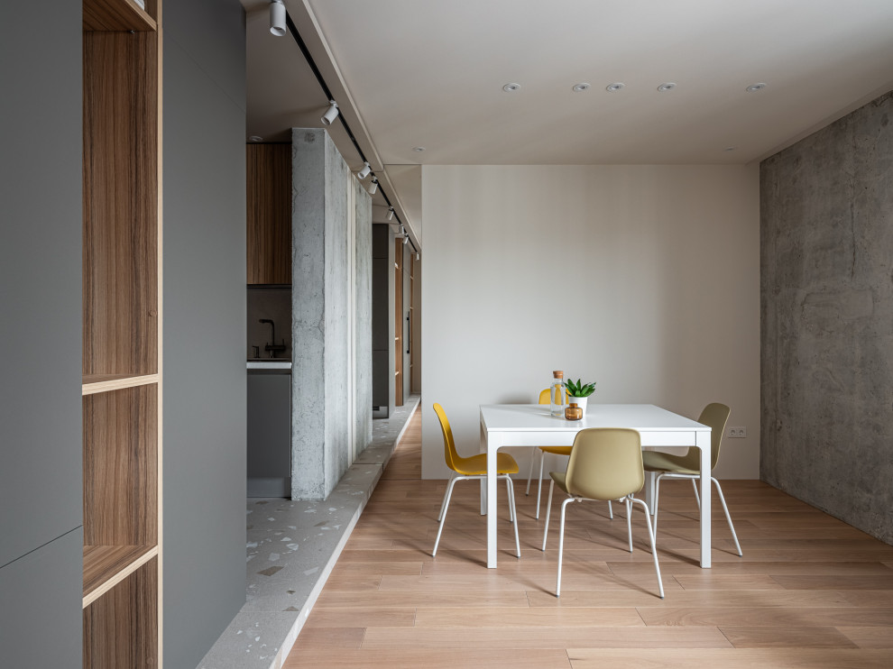 Кухня в холле