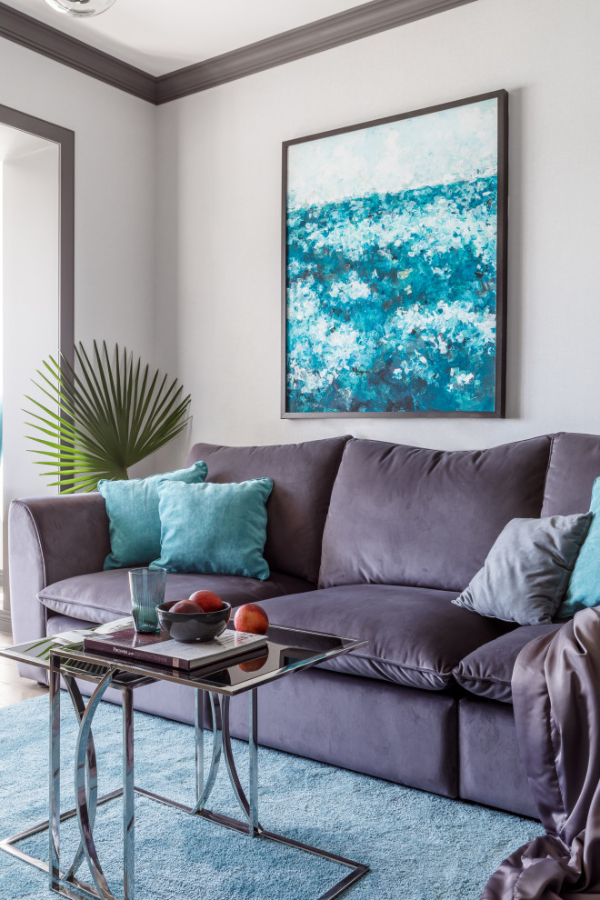 Гостиная с балконом