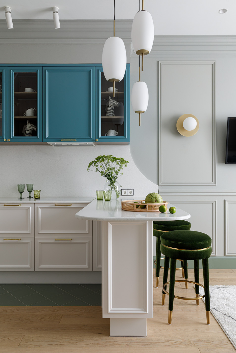 Небольшая квартира на Смольном 17