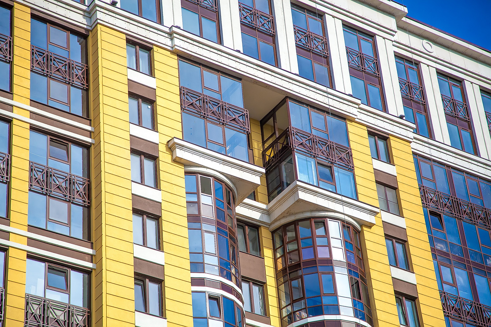 Обложка проекта: Дом на Фрунзенской