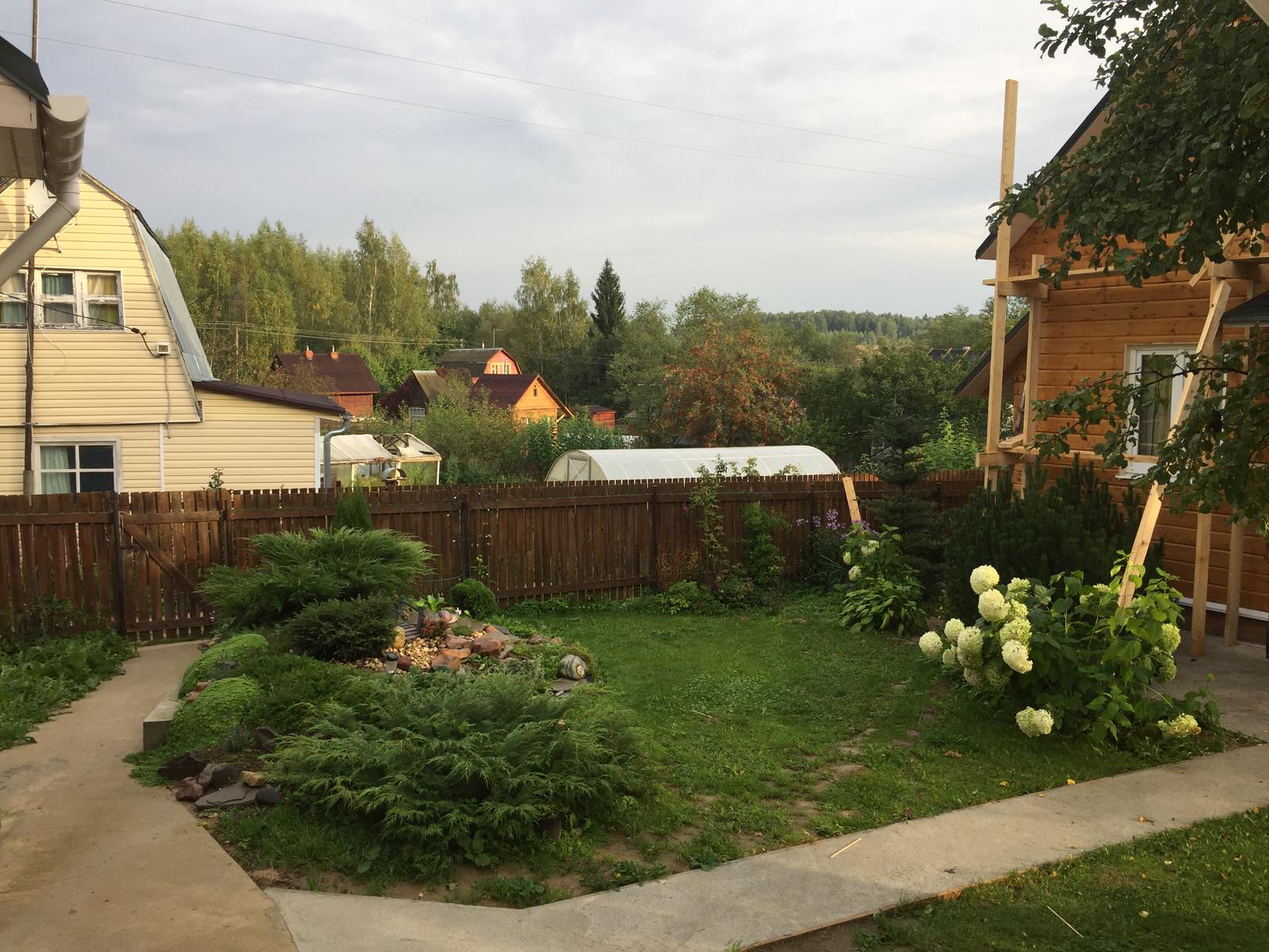 Покраска загородного дома