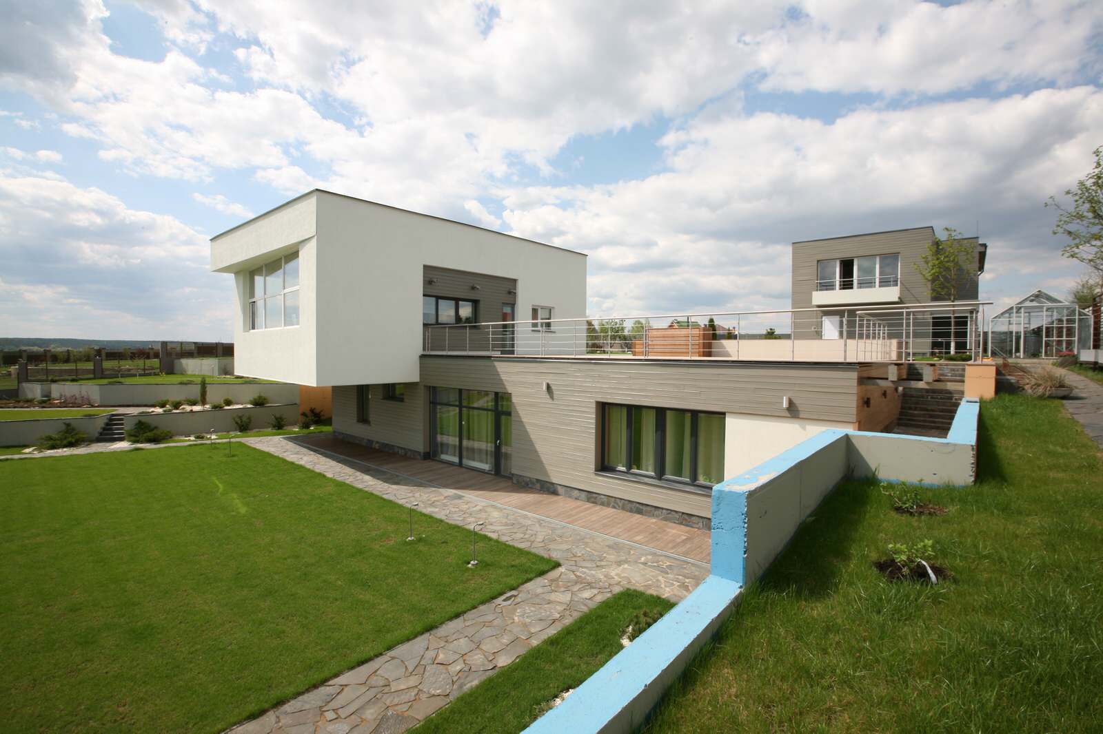 ДОМ В ХОЛМЕ, 450 кв.м.