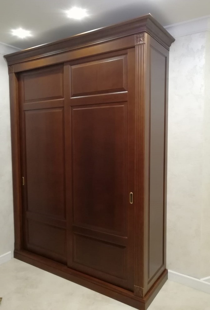 Обложка проекта: Классический шкаф купе