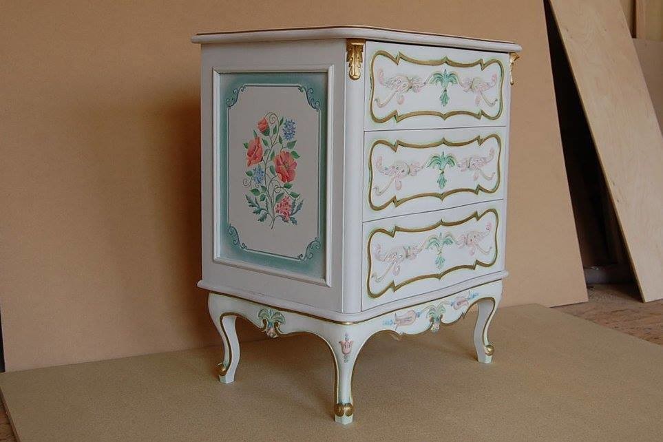 Роспись по мебели