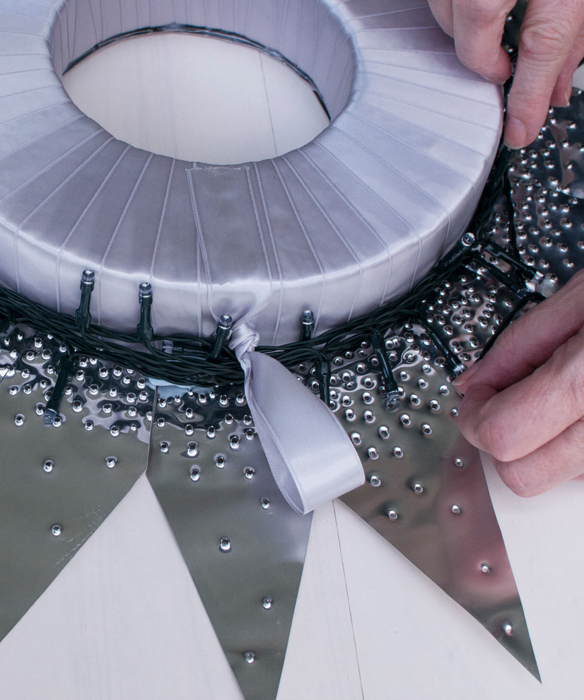 Своими руками: Сверкающий рождественский венок в виде звезды