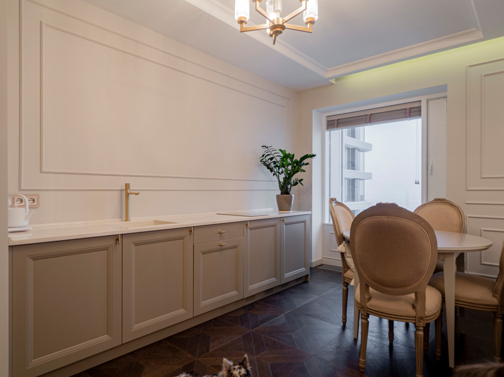 Меблировка квартиры: необычная кухня и гардеробная