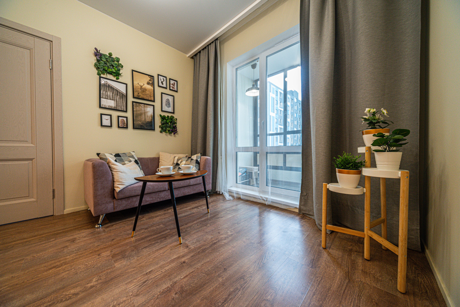 Шоу-рум в Янино. (3 готовых варианта отделок)