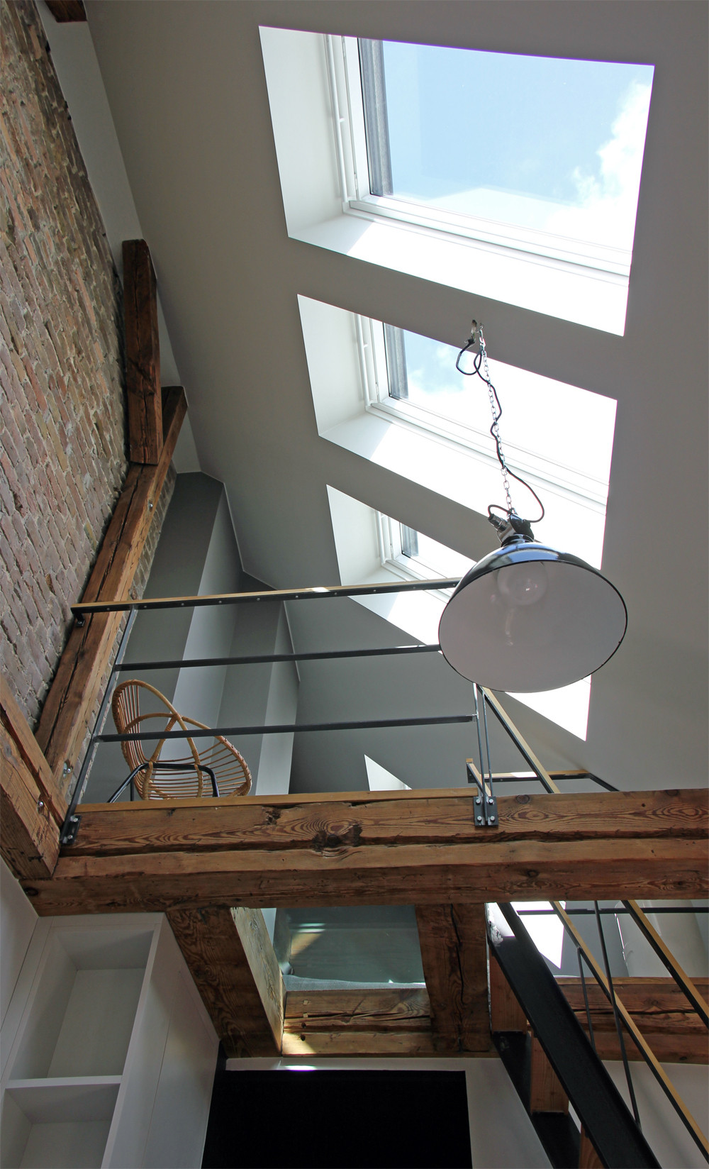 До и После: Альпийский луг над крышами Берлина