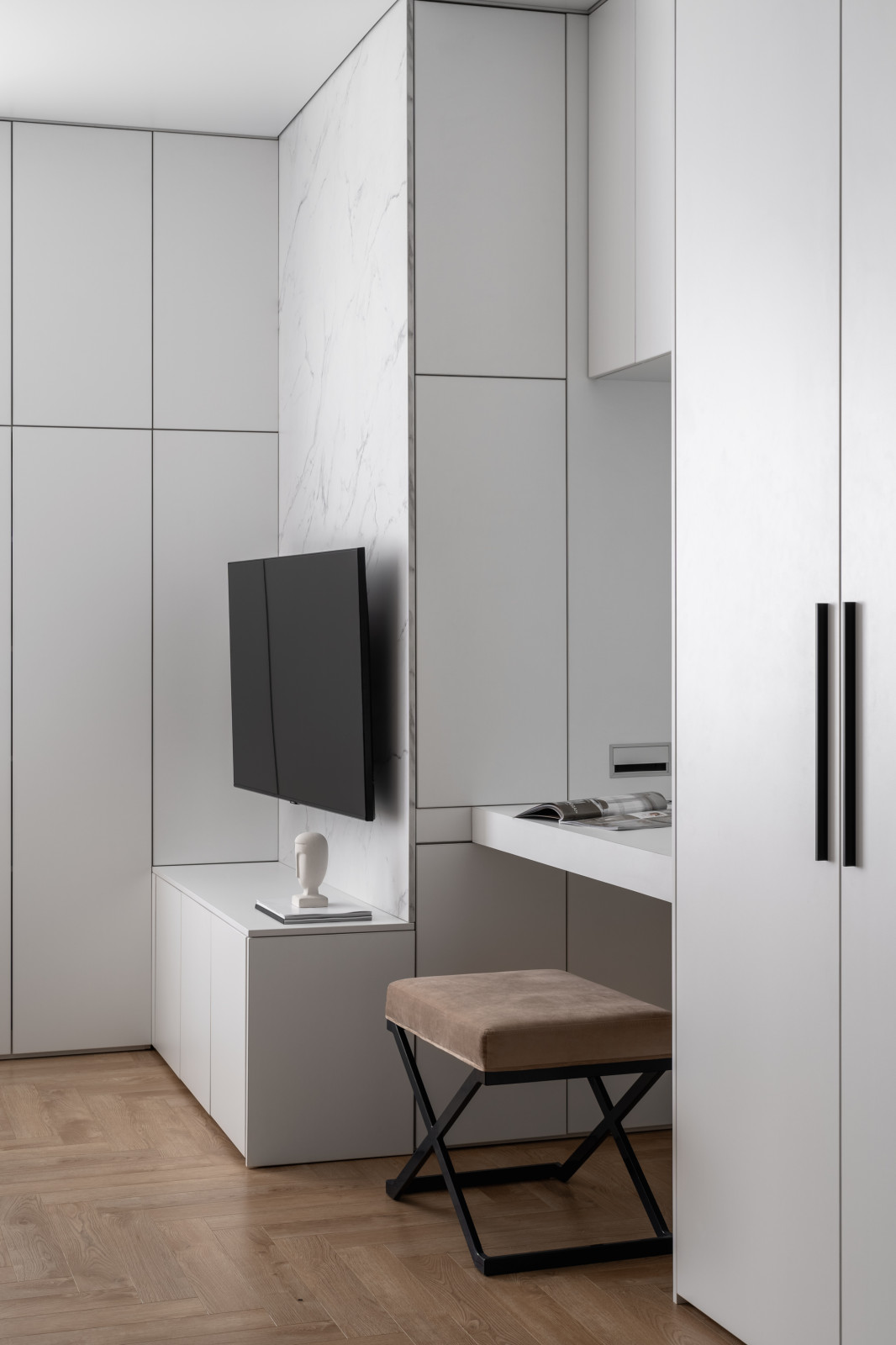 Студия для студентки