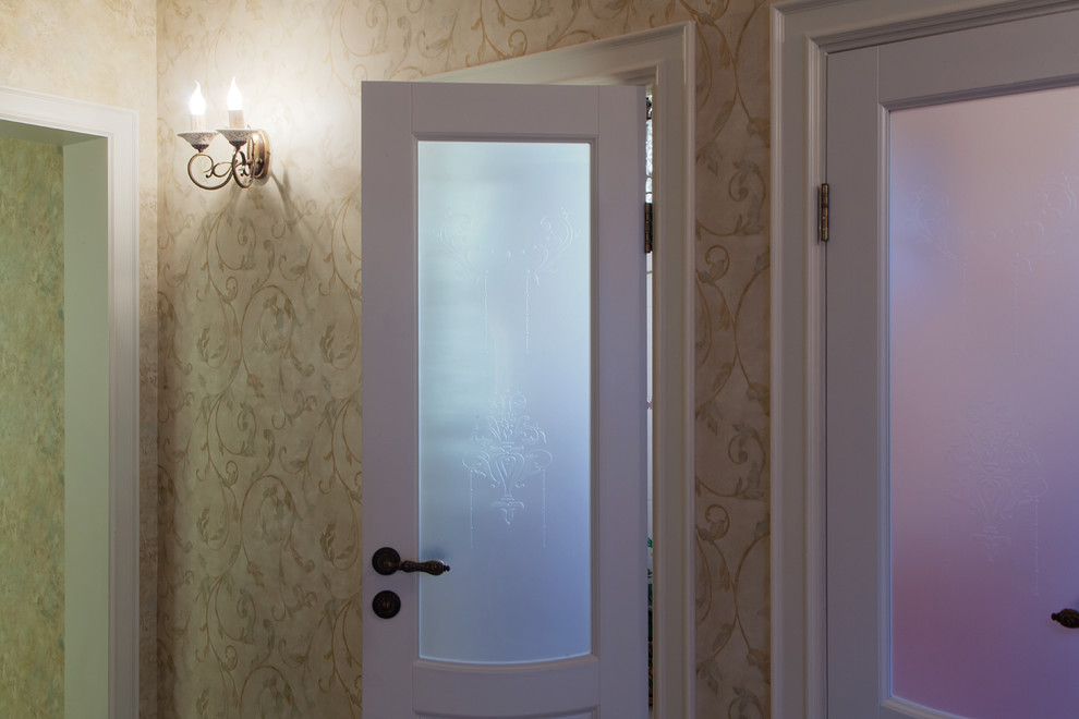 Гостиная, прихожая и холл в Классическом стиле. Фото реализованоного проекта