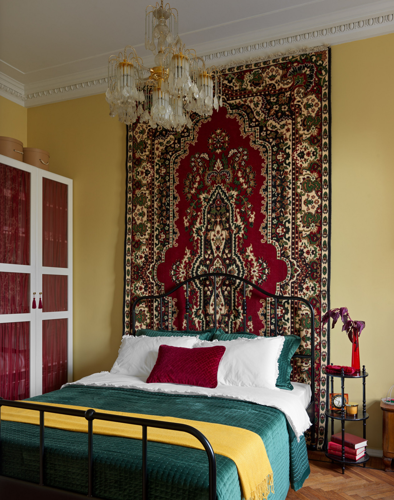 Интерьер в сталинской высотке (гостиница Украина)